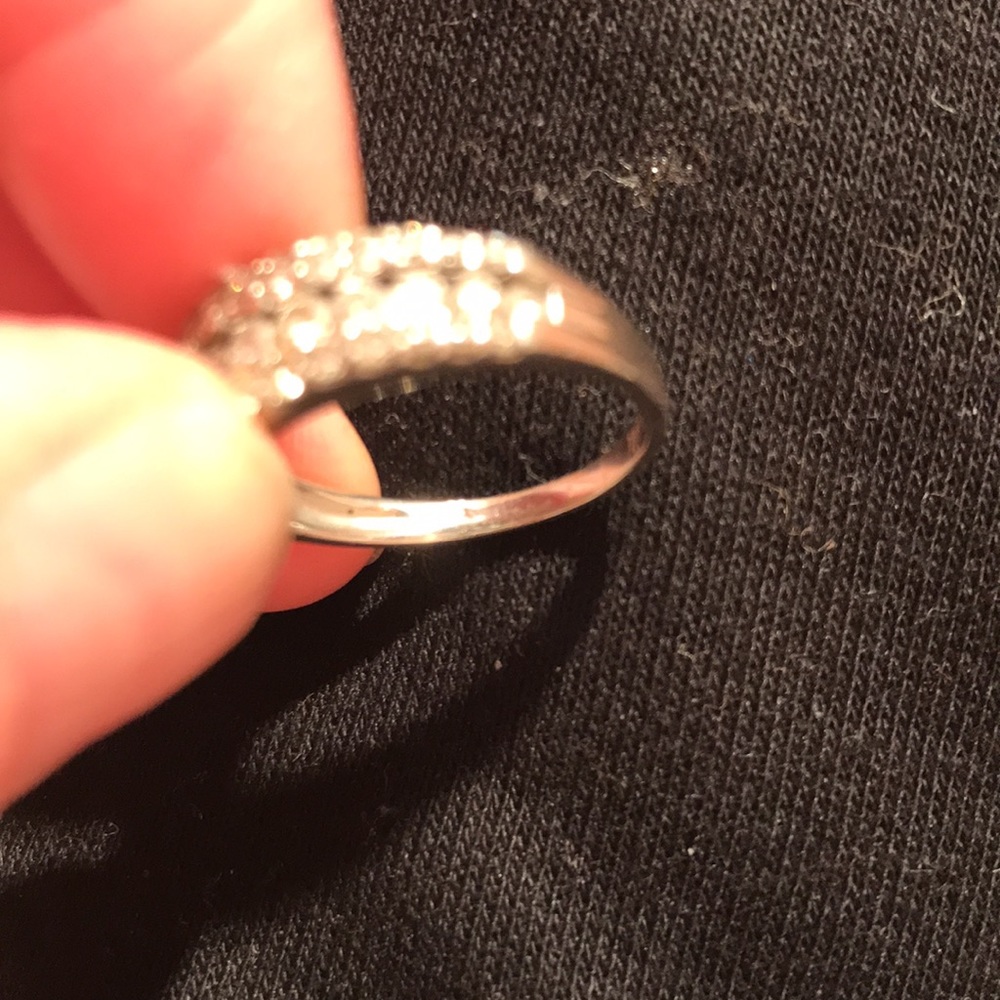 Platinum 1 carat diamond ring size 7.25 - Picture 7 of 15